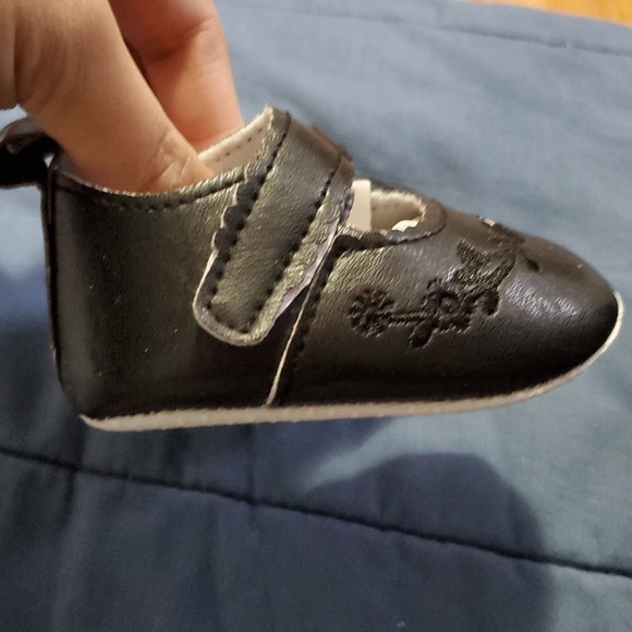 Girly Shoes - Picture 5 of 5